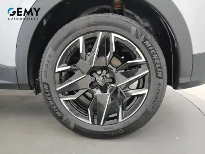 Photo 10 Peugeot 3008  Hybrid 136 e-DCS6