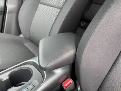 Photo 31 Nissan Juke  HYBRID 143