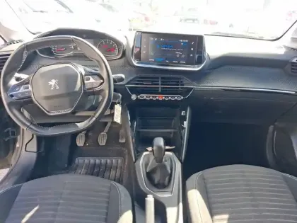 Photo 10 Peugeot 208  PureTech 75 S&S BVM5