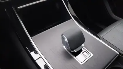 Photo 23 Land rover Range Rover  Velar P400e 4WD Auto
