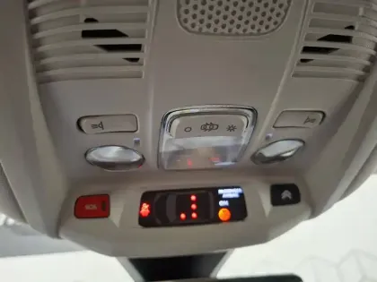 Photo 48 Citroën C5 aircross  Hybride Rechargeable 225 S&S e-EAT8