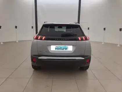 Photo 35 Peugeot 2008  Electrique 136 ch