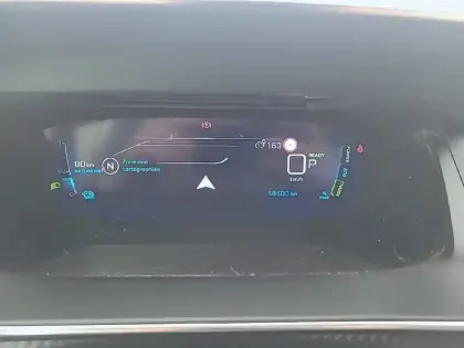 Photo 9 Peugeot 2008  Electrique 136 ch