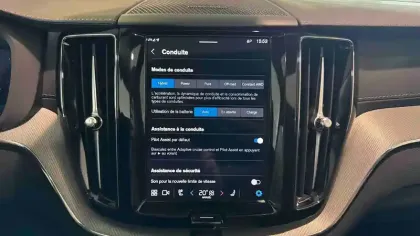 Photo 20 Volvo Xc60  T8 AWD Hybride rechargeable 310 ch+145 ch Geartronic 8