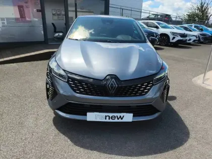 Photo 7 Renault Clio  E-Tech full hybrid 145