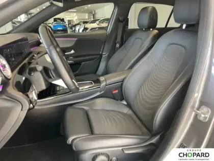 Photo 10 Mercedes Classe A  180 d 8G-DCT