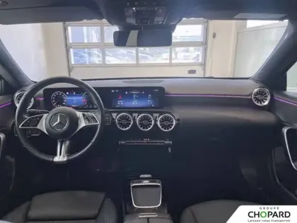 Photo 11 Mercedes Classe A  180 d 8G-DCT