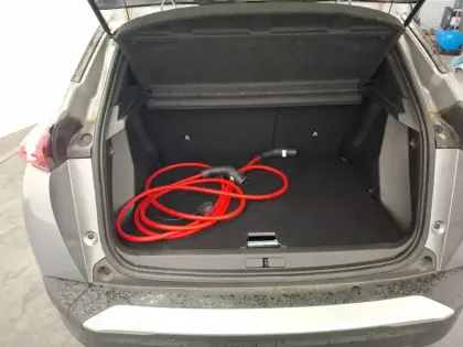 Photo 8 Peugeot 2008  Electrique 136 ch