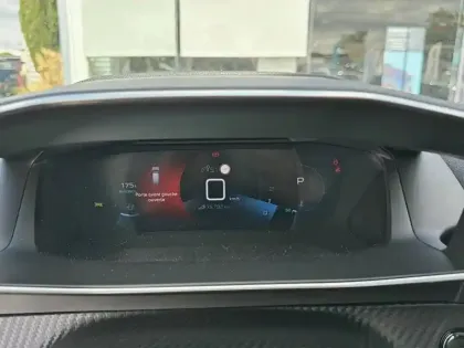 Photo 9 Peugeot 208  PureTech 100 S&S EAT8