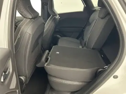 Photo 46 Renault Symbioz  E-Tech full hybrid 145