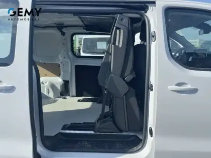 Photo 15 Peugeot Expert  CA REPLIABLE XL DIESEL 150 CH MANUELLE