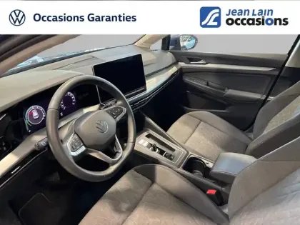 Photo 12 Volkswagen Golf  1.5 eHybrid 204 DSG6