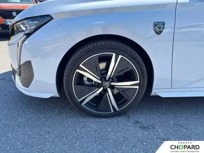 Photo 12 Peugeot 308  Hybrid 145 e-DCS6