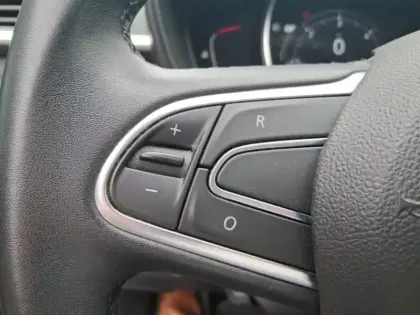 Photo 17 Renault Kadjar  Blue dCi 115 EDC