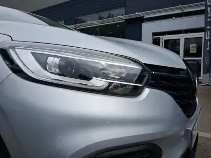 Photo 15 Renault Kadjar  Blue dCi 115 EDC