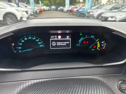Photo 9 Peugeot 208  Electrique 50 kWh 136ch