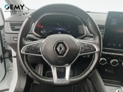 Photo 12 Renault Captur  E-Tech Plug-in 160