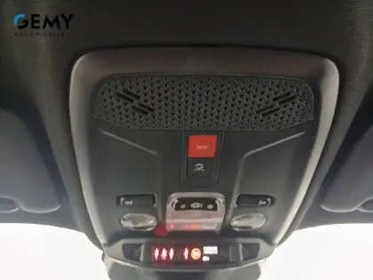 Photo 19 Peugeot 2008  Hybrid 145 e-DCS6