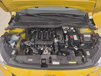 Photo 51 Peugeot 208  PureTech 75 S&S BVM5