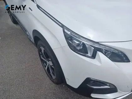 Photo 14 Peugeot 3008  Puretech 130ch S&S BVM6