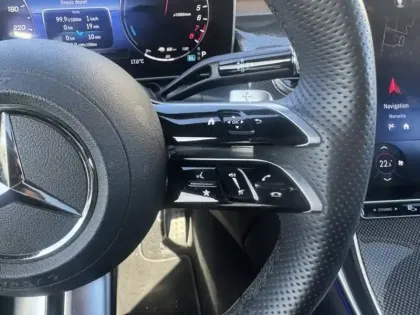 Photo 14 Mercedes GLC  300 e  Hybrid EQ 4MATIC AM
