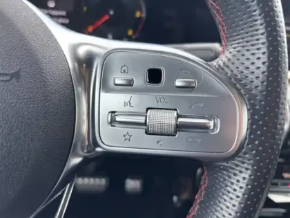 Photo 17 Mercedes CLA  220 d Coupé AMG Line