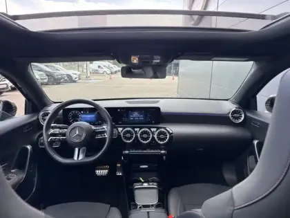 Photo 10 Mercedes Classe A 250 e Hybrid EQ AMG Line