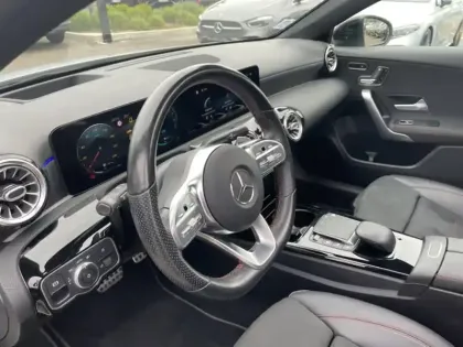 Photo 16 Mercedes Classe A 250 e AMG Line