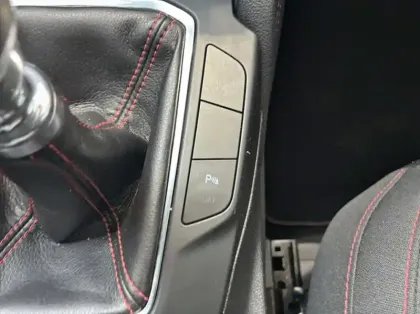 Photo 19 Ford Kuga 2.0 EcoBlue 150ch mHEV ST-Line