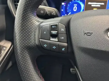 Photo 20 Ford Kuga 2.0 EcoBlue 150ch mHEV ST-Line