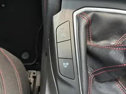 Photo 18 Ford Kuga 2.0 EcoBlue 150ch mHEV ST-Line