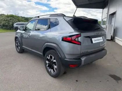 Photo 12 Dacia Duster 1.2 mild hybrid 130ch Extreme