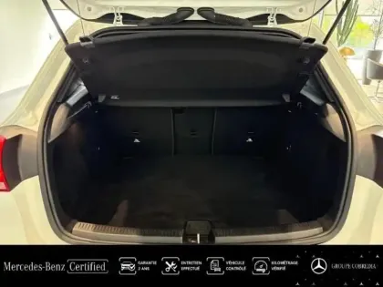 Photo 11 Mercedes Classe A  200 d 150ch AMG Line 8G-DCT