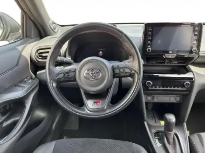Photo 14 Toyota Yaris  Cross 116h GR Sport MY22