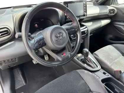 Photo 8 Toyota Yaris  Cross 116h GR Sport MY22