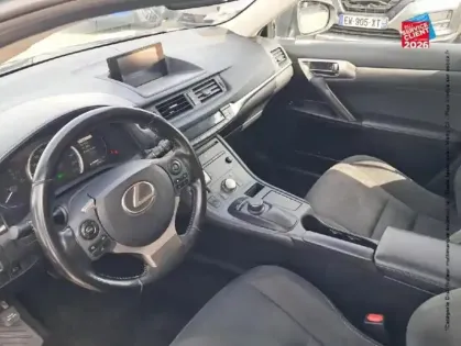 Photo 14 Lexus CT  200h Pack MY20