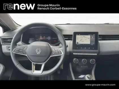 Photo 13 Renault Clio  1.5 dCi 100ch Evolution - 25
