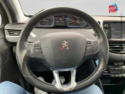 Photo 11 Peugeot 2008  1.5 BlueHDi 120ch E6.c Crossway S&S EAT6
