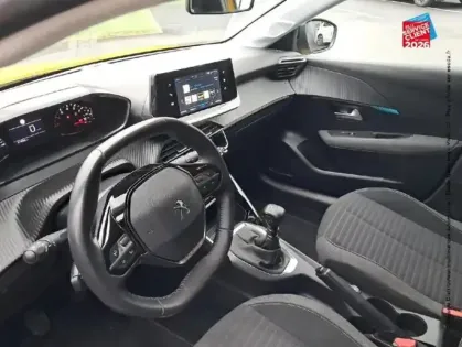 Photo 14 Peugeot 208  1.2 PureTech 100ch S&S Style