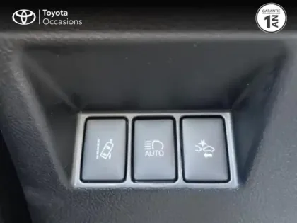 Photo 13 Toyota Yaris  110 VVT-i Dynamic CVT 5p