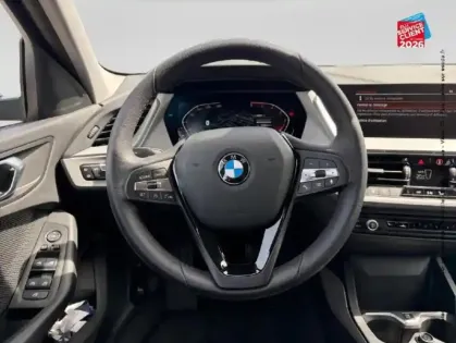 Photo 11 BMW Serie 1 Série 1 116d 116ch Business Design