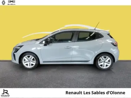 Photo 9 Renault Clio  1.6 E-Tech 145ch full hybrid Evolution - 24