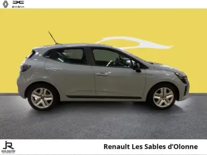 Photo 12 Renault Clio  1.6 E-Tech 145ch full hybrid Evolution - 24