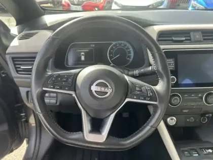 Photo 11 Nissan Leaf  150ch 40kWh Acenta 22