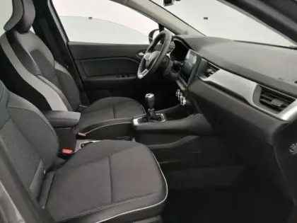 Photo 13 Renault Captur  1.3 TCe mild hybrid 140ch Techno