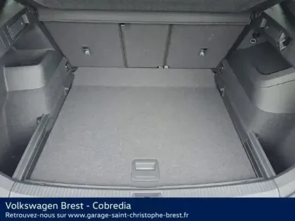 Photo 11 Volkswagen Tiguan  1.5 eTSI 150ch R-Line Edition DSG7
