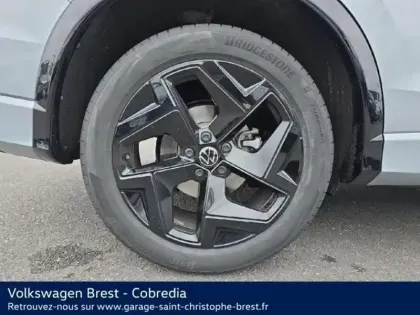 Photo 14 Volkswagen Tiguan  1.5 eTSI 150ch R-Line Edition DSG7