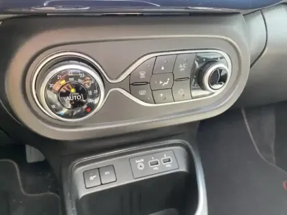 Photo 9 Renault Twingo  0.9 TCe 95ch Signature EDC