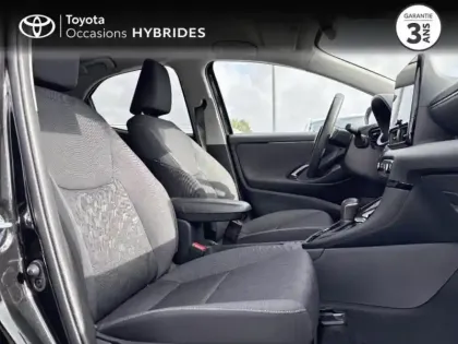 Photo 5 Toyota Yaris  116h Design 5p MC24