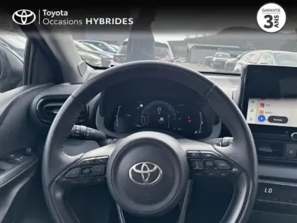 Photo 12 Toyota Yaris  116h Design 5p MC24